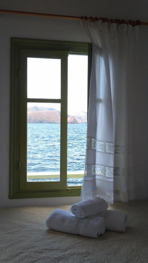 Milos By The Sea - Eco House Plaka  ภายนอก รูปภาพ